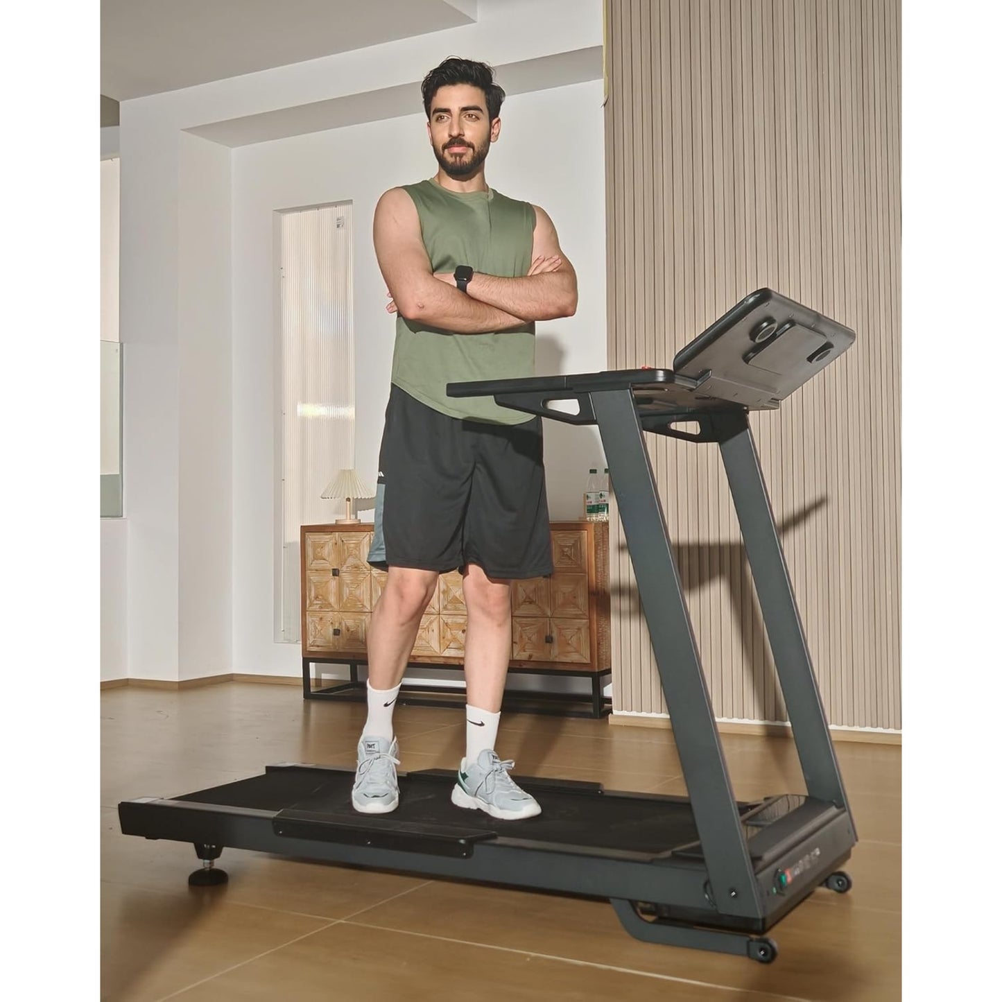 Heavy Duty Auto Incline Treadmill 4.5HP, 500 lbs Capacity, Bluetooth, LED Display, 20"x55" Belt
